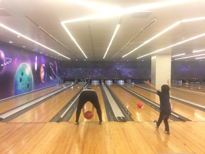 butt-bowling