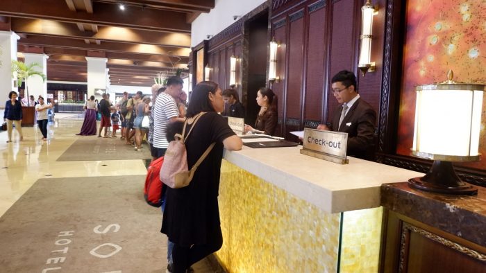 front-desk-sofitel