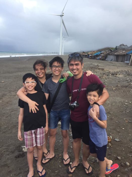 family-bangui-windmills